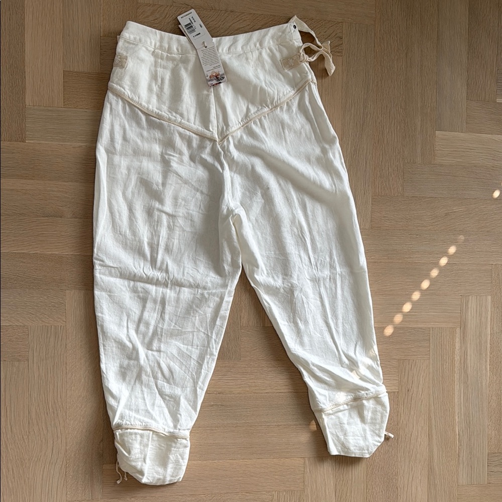 Agua Bendita Teva Tout Pant Size Large NWT